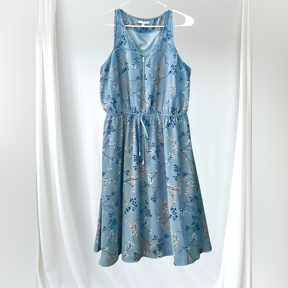 Maurices light blue floral zipper tie waist chiffon sleeveless dress medium